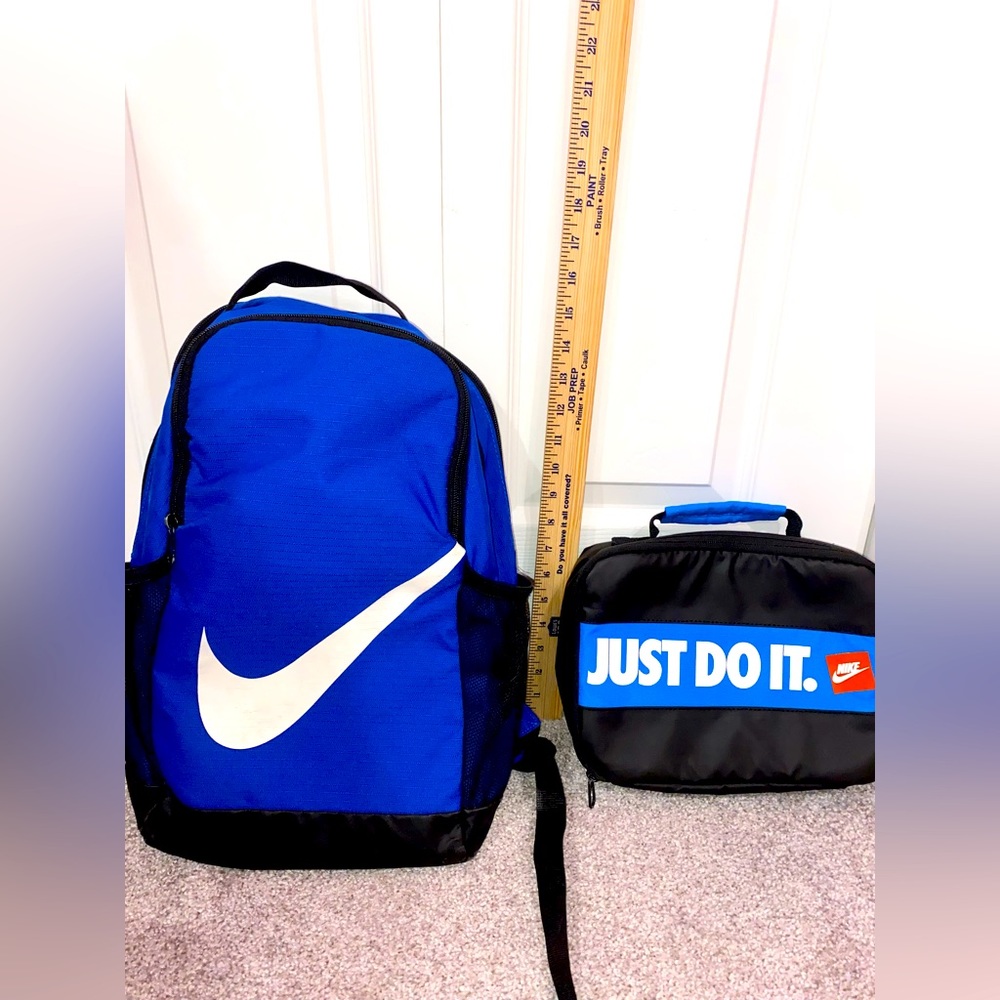 Kids Nike Backpack and Lunchbox Set